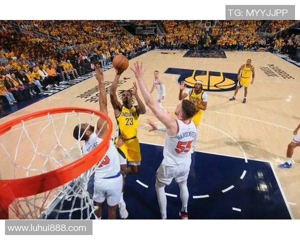 NBA魔术队与步行者队激战正酣谁能在这场对决中笑到最后 NBA魔术队与步行者队激战正酣谁能在这场对决中笑到最后