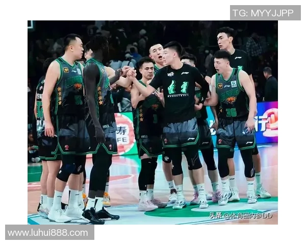 今晚CBA精彩对决辽宁队迎战深圳队期待激烈比赛和精彩瞬间