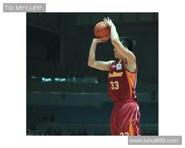 吴前：从青涩少年到篮球巨星的成长之路与奋斗历程